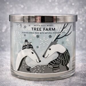 Bath & Body Works TREE FARM CANDLE 3 Wicks Scented Large 14.5 OZ NEW SEPT
